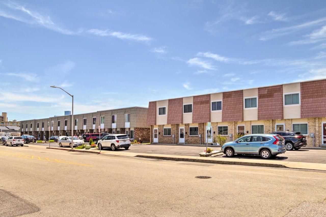 Ocean City Townhome, Deck With Canal Access! Exterior photo